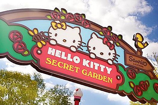 theme park marketing